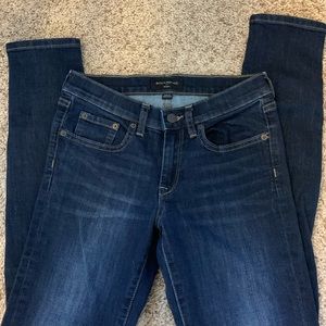 Women’s skinny jean